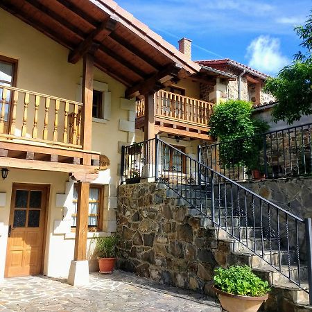 Viviendas Rurales Aldea De Dosamantes Pesaguero-La Parte Exteriör bild