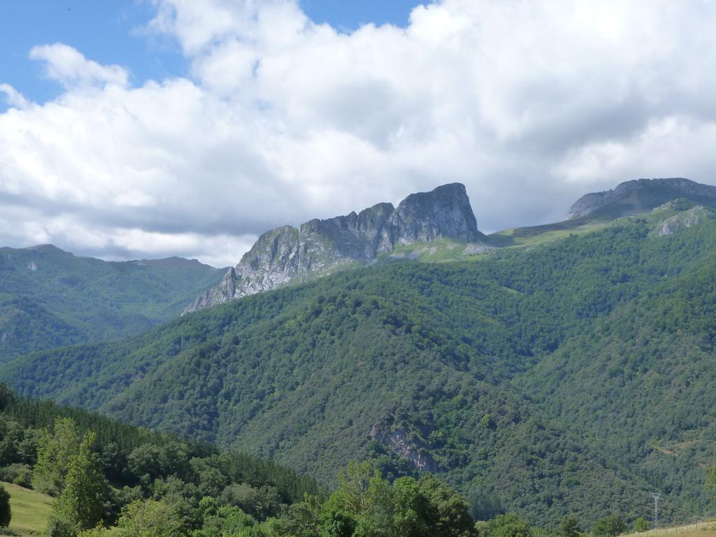 Viviendas Rurales Aldea De Dosamantes Pesaguero-La Parte Rum bild