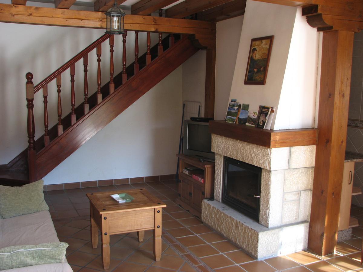 Viviendas Rurales Aldea De Dosamantes Pesaguero-La Parte Exteriör bild