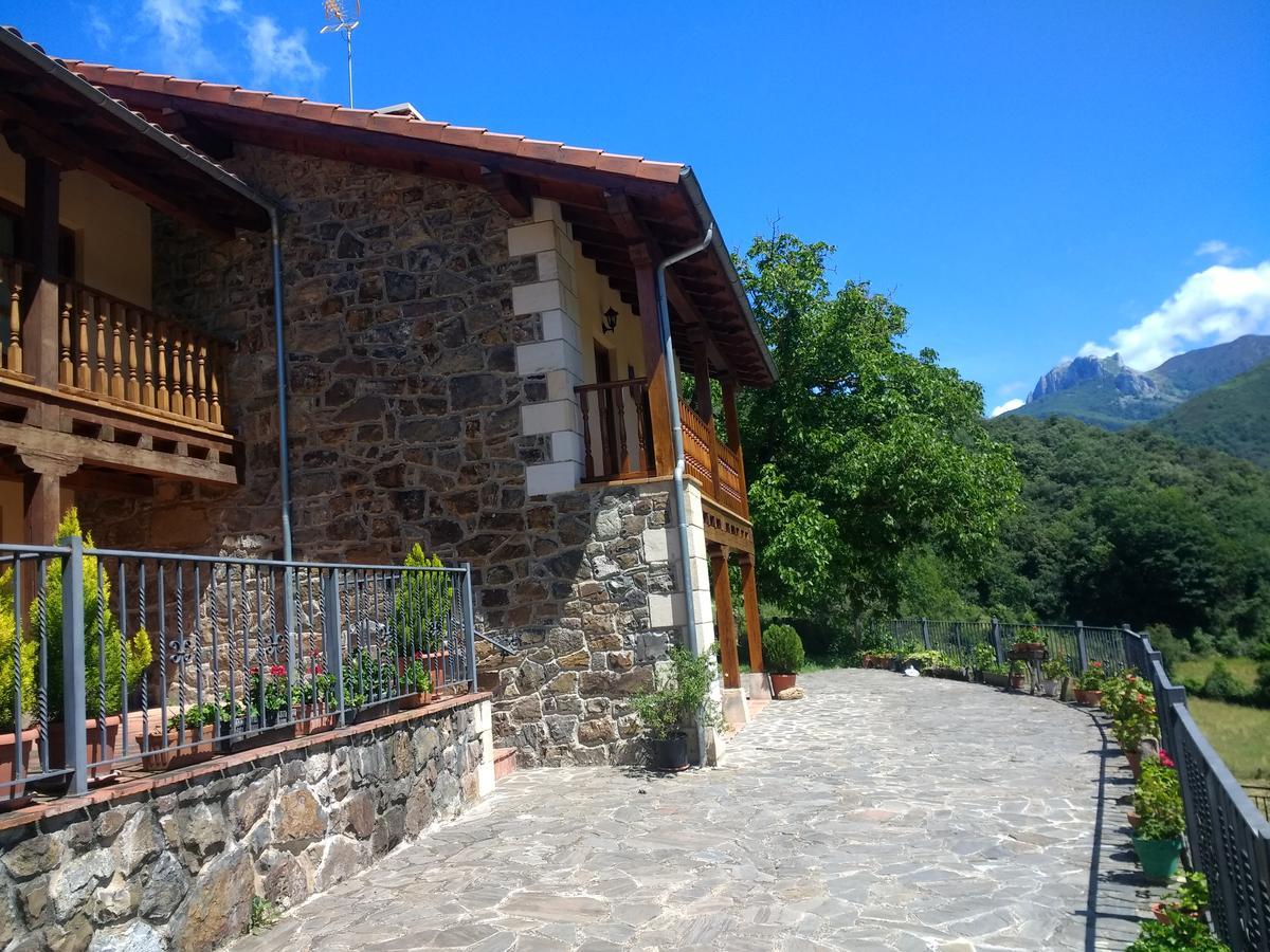 Viviendas Rurales Aldea De Dosamantes Pesaguero-La Parte Exteriör bild